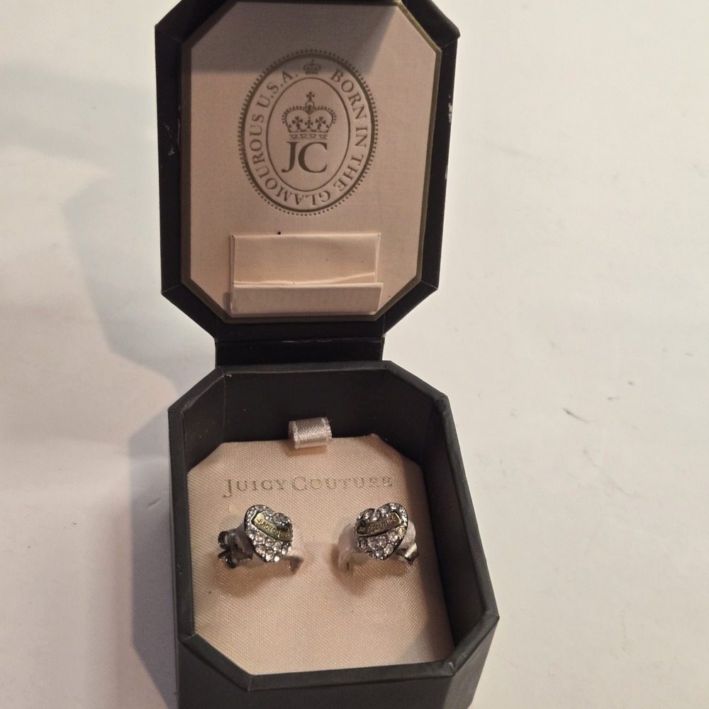 Juicy Couture Logo Signature‎ Heart Crystal Pierced Earrings W/Box Silver Tone